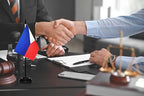 Philippines Filipino Deluxe Desk Flag Set Small Mini Miniature Philippines Filipino Table Desktop Flags With Solid Pole, Black Base and Spear Top(2 Pack)