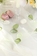 Floroom 300pcs Rose Petals Sage Green Elf Green Faux Silk Flower Petals for Wedding Flower Girl Basket Aisle Scatter Dinner Table Centerpieces Party Confetti Bridal Shower Romantic Night Decoration