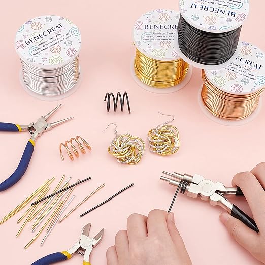BENECREAT 9 10 12 15 17 18 20 Gauge Gold Aluminum Wire (18 Gauge,492 FT) Anodized Jewelry Craft Making Beading Floral Colored Aluminum Craft Wire for Garden, Model Making