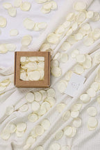 TINGE TIME Silk Rose Petals Flower Petals for Wedding Flower Girl Basket Aisle Scatter Dinner Table Centerpieces Party Confetti Bridal Shower Romantic Night Decoration (Ivory)