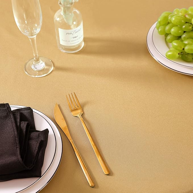 Rectangle Tablecloth 90x132 inch Washable Polyester Fabric Table Cloth for Wedding Party Dining Banquet Decoration（90x132, Gold）