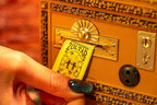 New Wave Toys Zoltar Speaks Mini Replica Fortune Teller Machine, Fully Animated 1/6 Scale with Card Dispenser, USB-C Rechargable